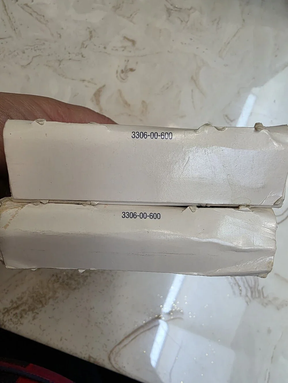 Biore Fine Line Gel Patches – White (6 Pairs)